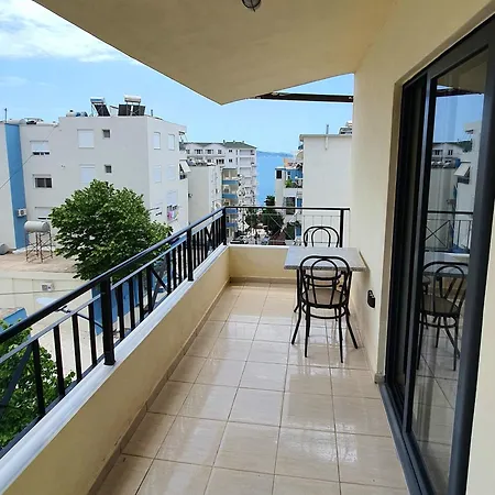 Cosmos Apartment *